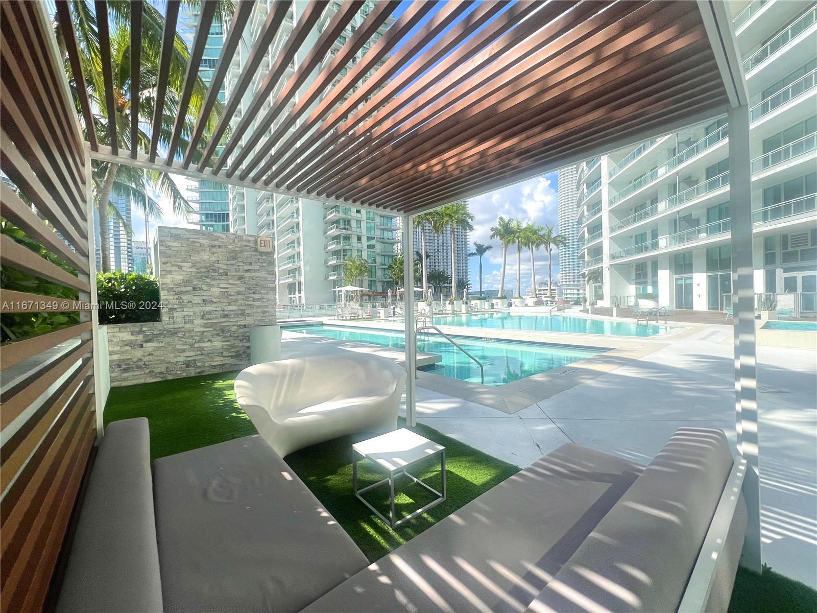 IVY CONDO - Residential Lease