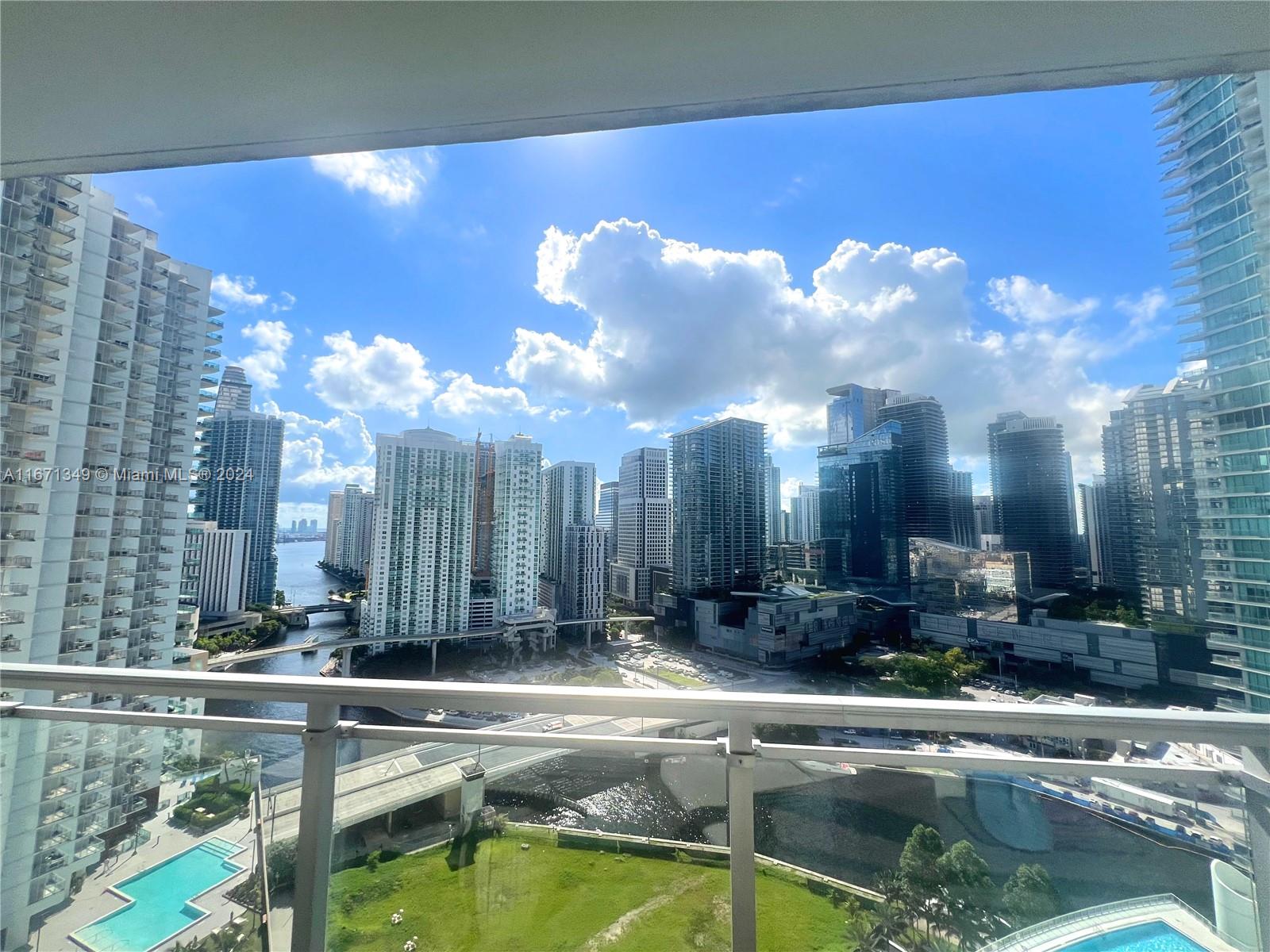 IVY CONDO - Residential Lease