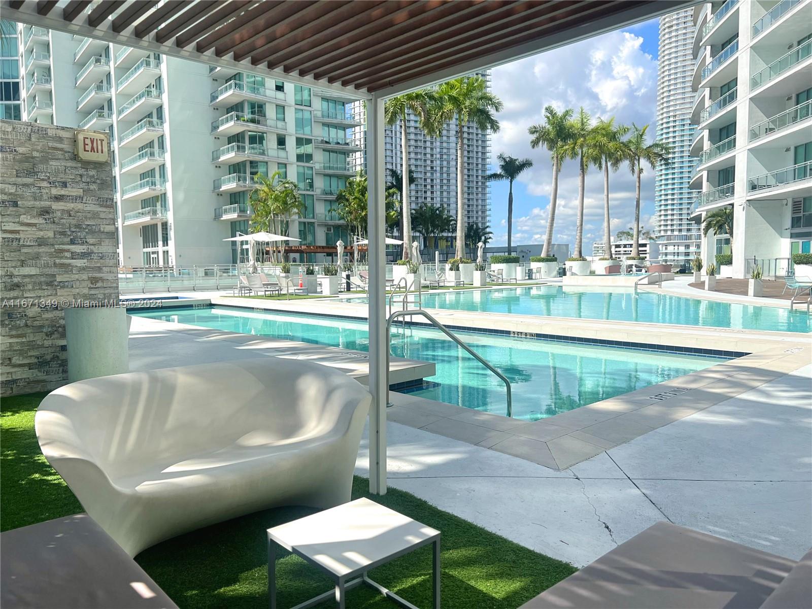 IVY CONDO - Residential Lease