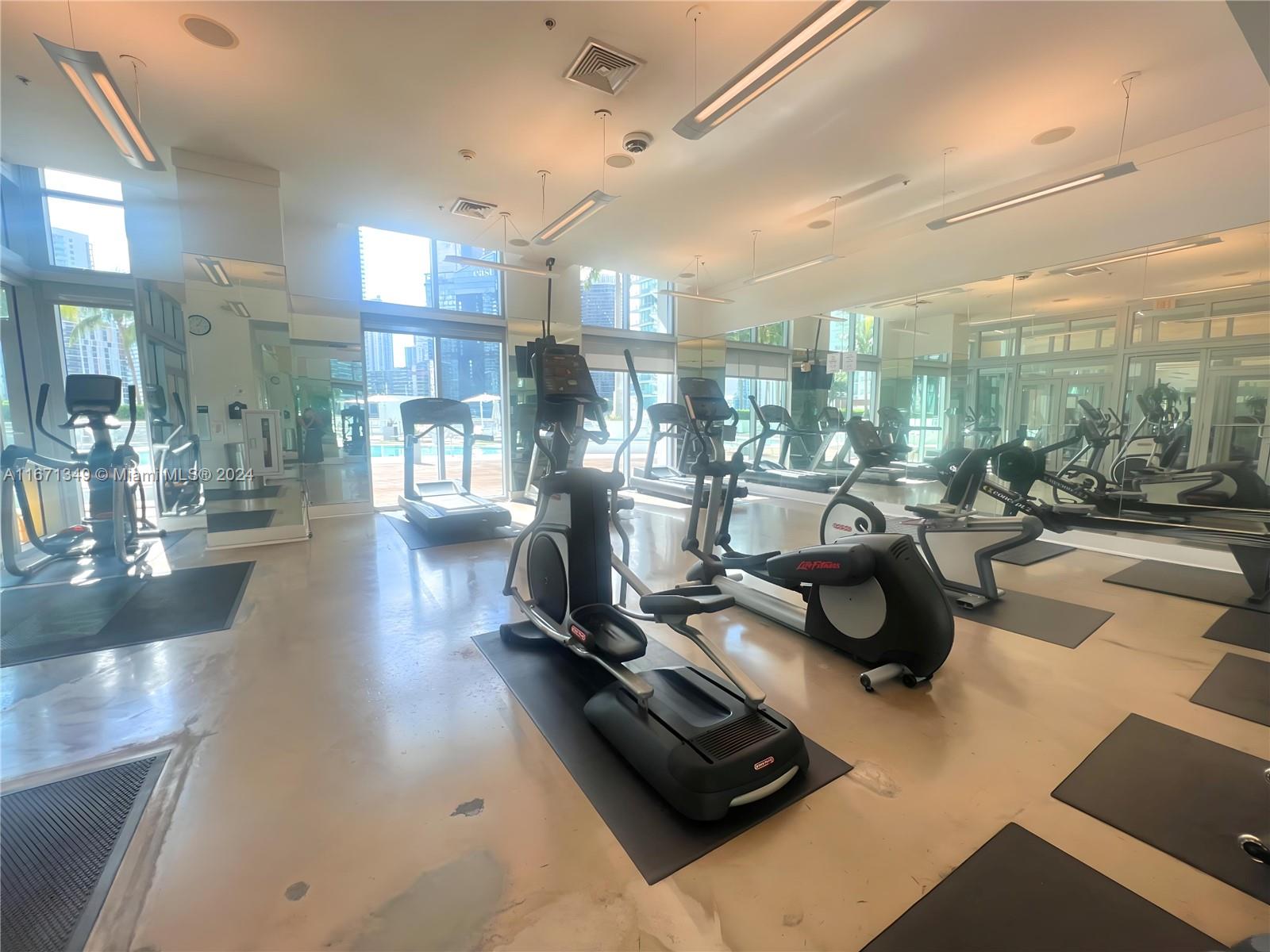 IVY CONDO - Residential Lease
