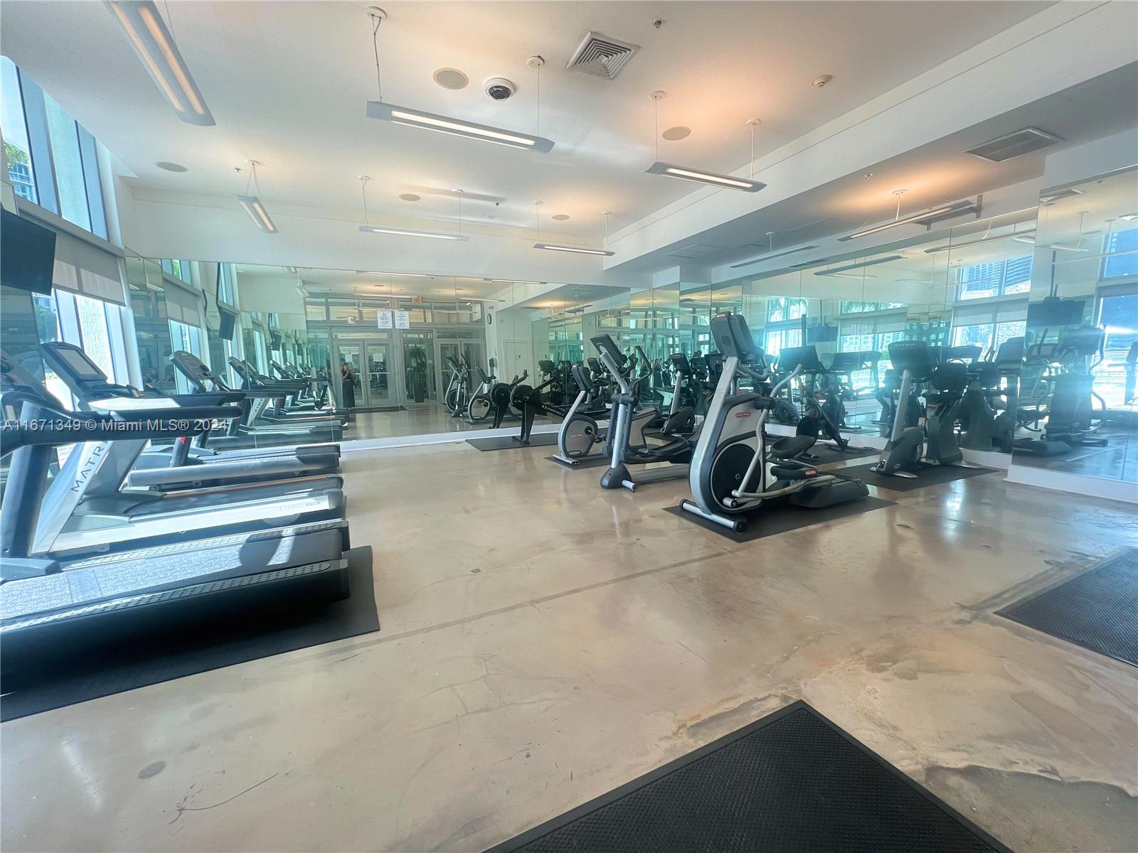 IVY CONDO - Residential Lease
