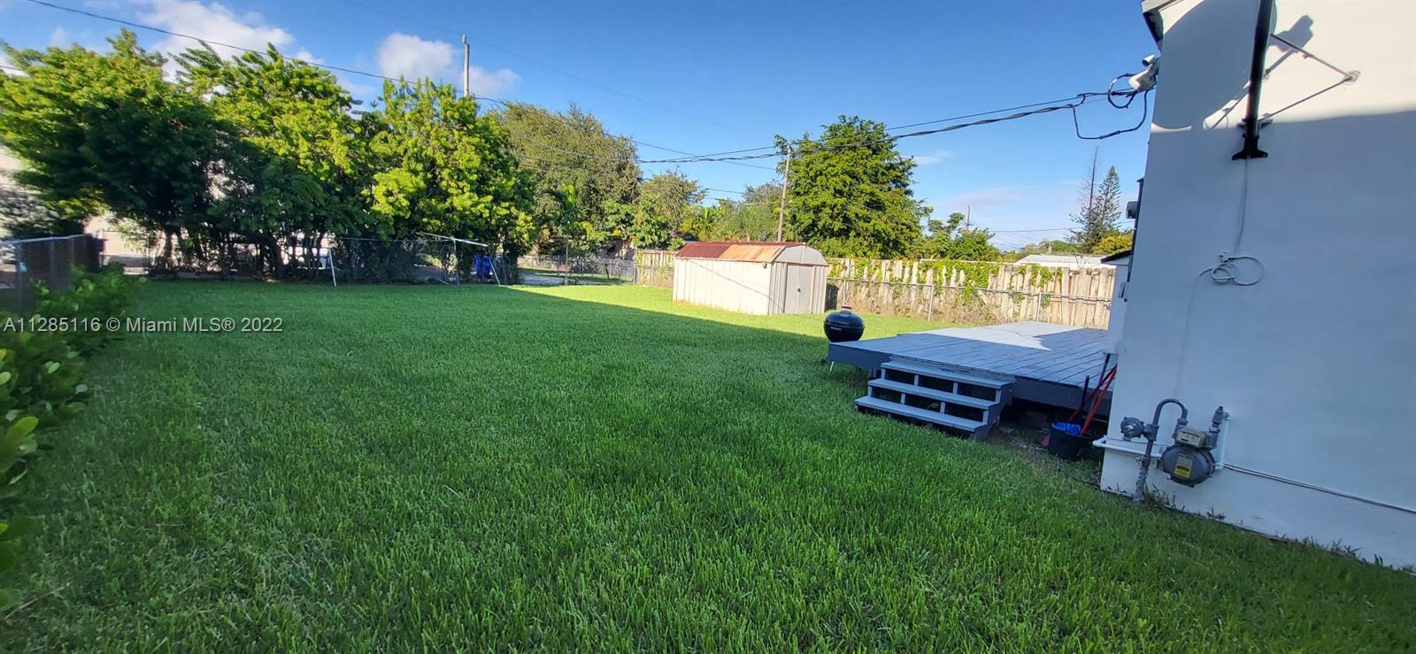 HOLLYWOOD SOUTH SIDE ADD - Residential Lease