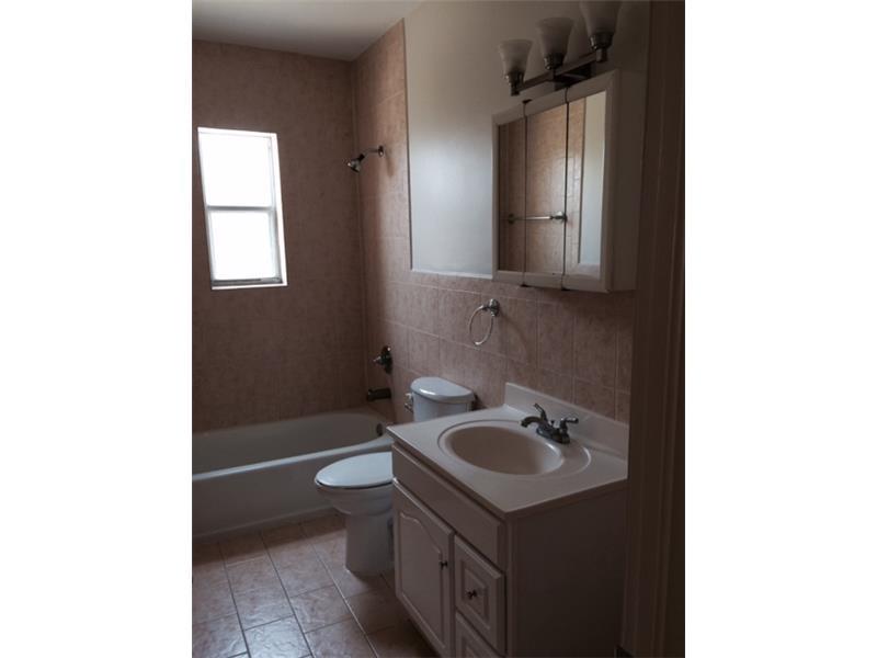 LINCOLN SUB - Residential Lease