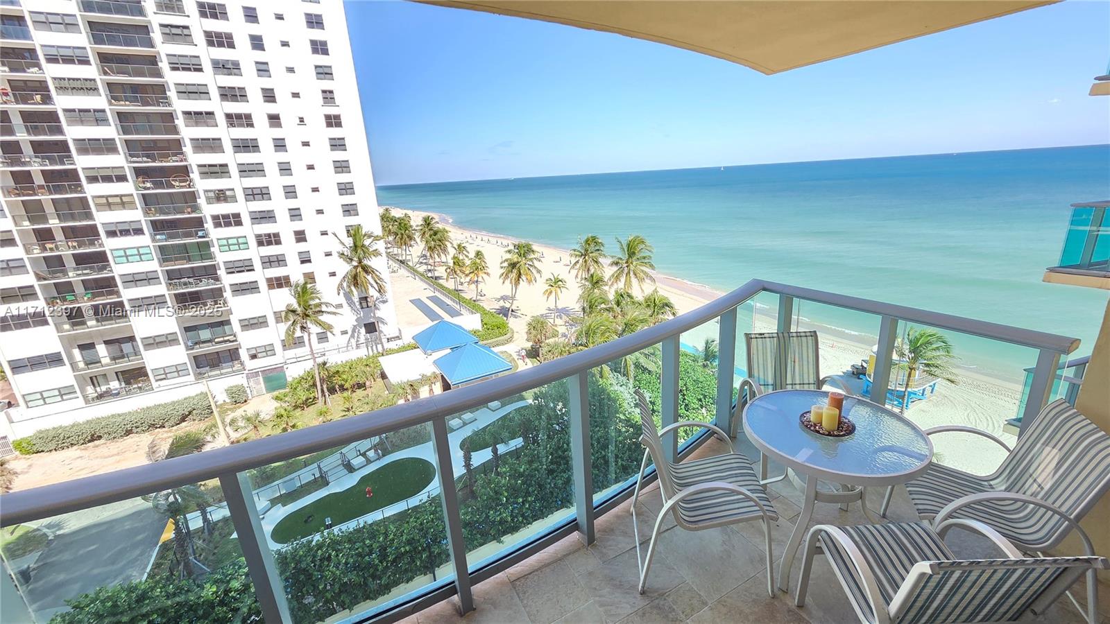 THE WAVE CONDO - Residential
