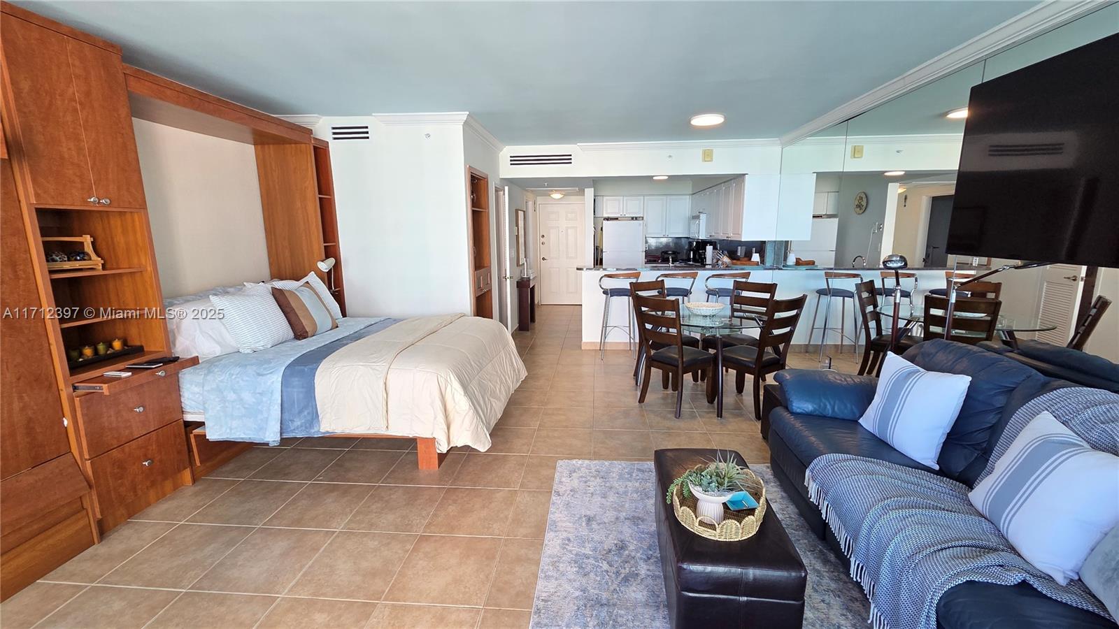 THE WAVE CONDO - Residential