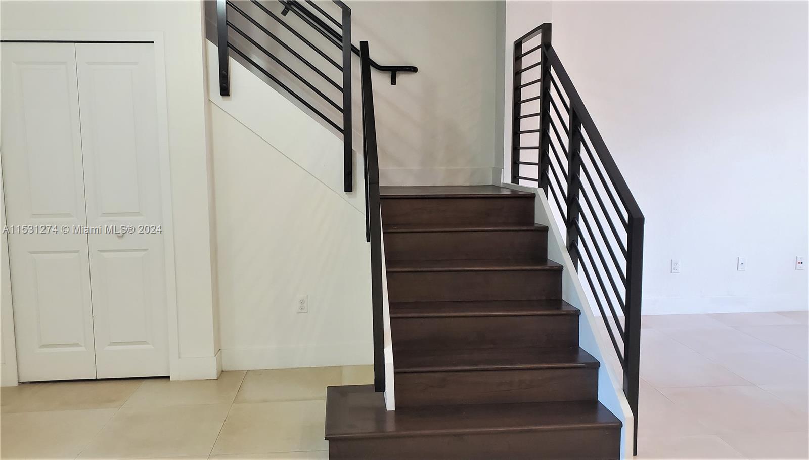 CENTURY PARK PLACE - Residential Lease