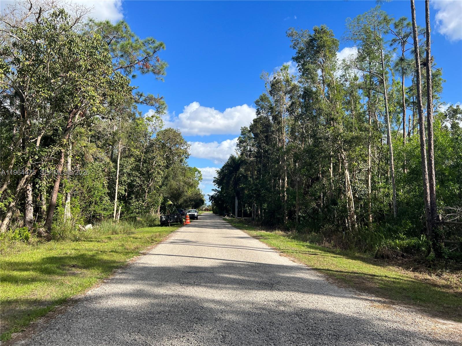 Ready to build your dream home or next investment property from the ground up? This prime residential lot is located in a highly desirable Naples area, surrounded by million-dollar new construction homes. Enjoy the freedom to design your custom residence, store your RV or boat on your own property, and embrace the relaxed Naples lifestyle. Just minutes from some of the most beautiful beaches in Florida and within walking distance to Naples Botanical Garden and Bayview Park, offering convenient boat access. Close to Naples’ renowned waterfront dining, marinas, and coastal attractions. Approximate lot size: 140 ft x 50 ft. Drive by and experience the incredible potential of this opportunity.
