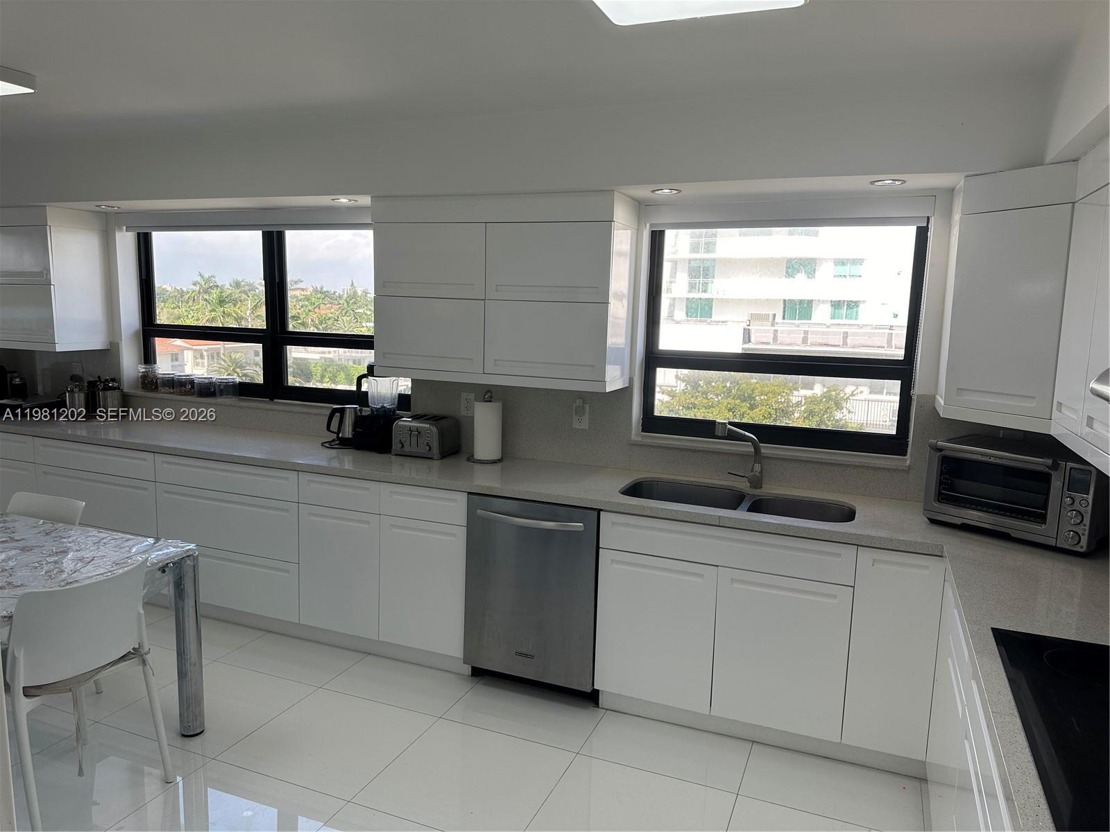 9350 CONDO OF BAY HARBOR - Residential