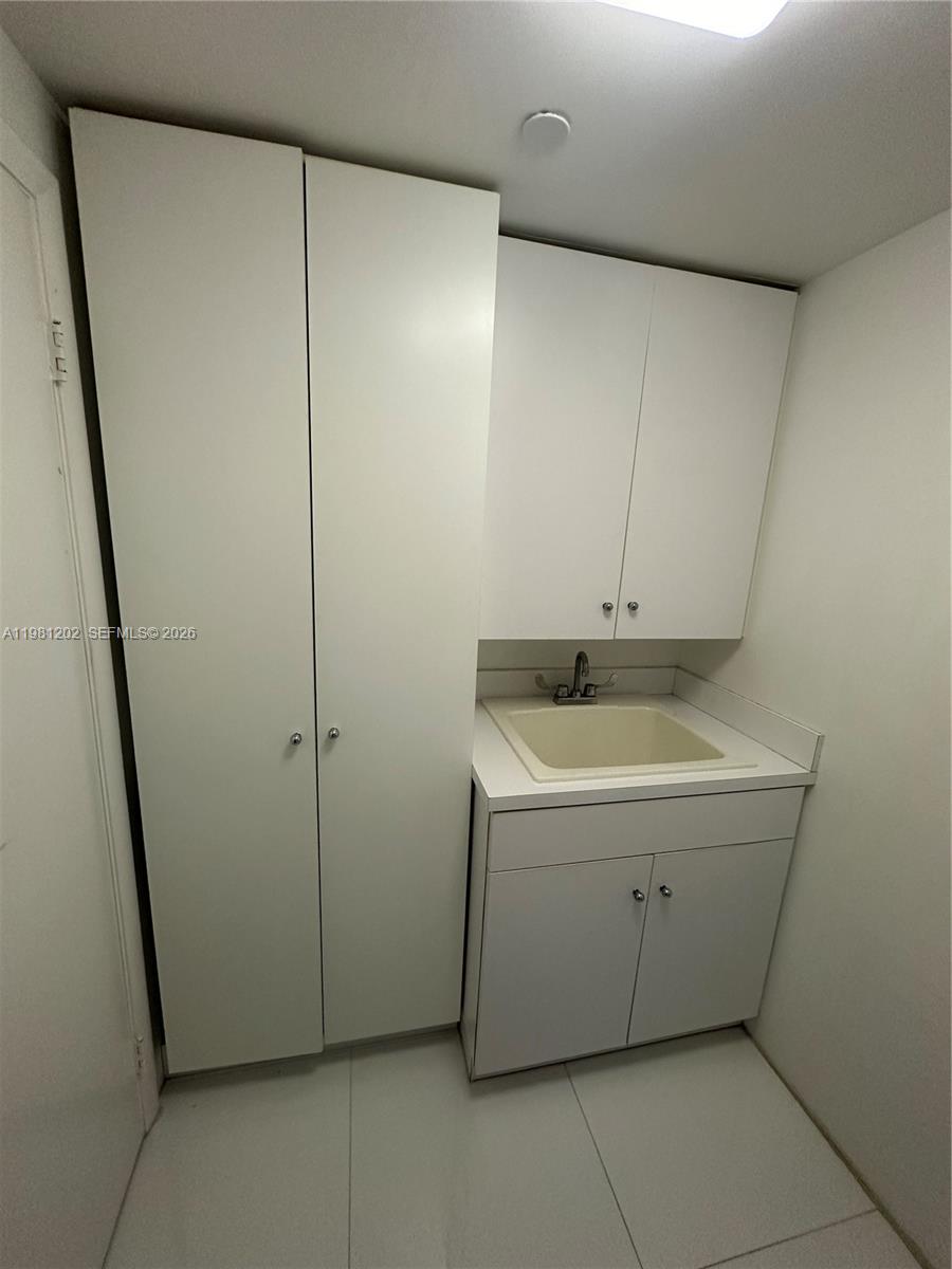 9350 CONDO OF BAY HARBOR - Residential