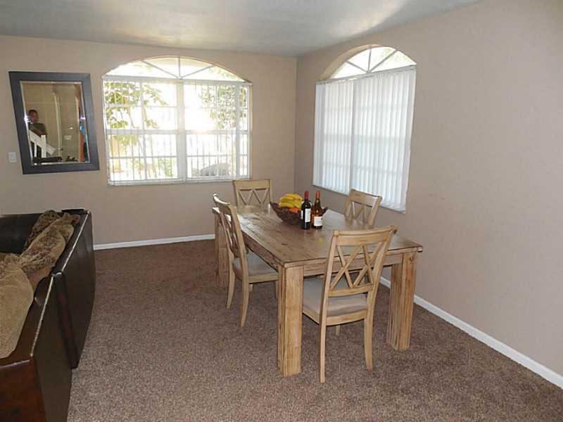 LETO TOWNHOME COMM - Residential Lease