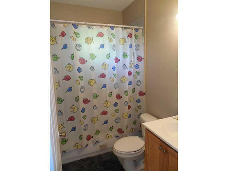 LETO TOWNHOME COMM - Residential Lease