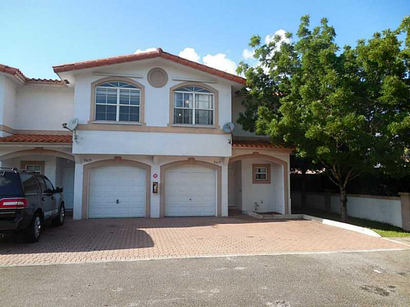 LETO TOWNHOME COMM - Residential Lease