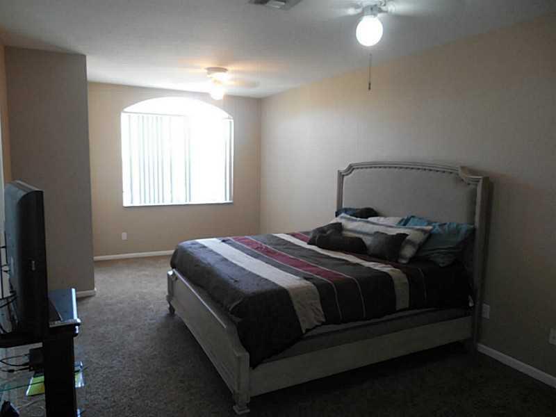 LETO TOWNHOME COMM - Residential Lease