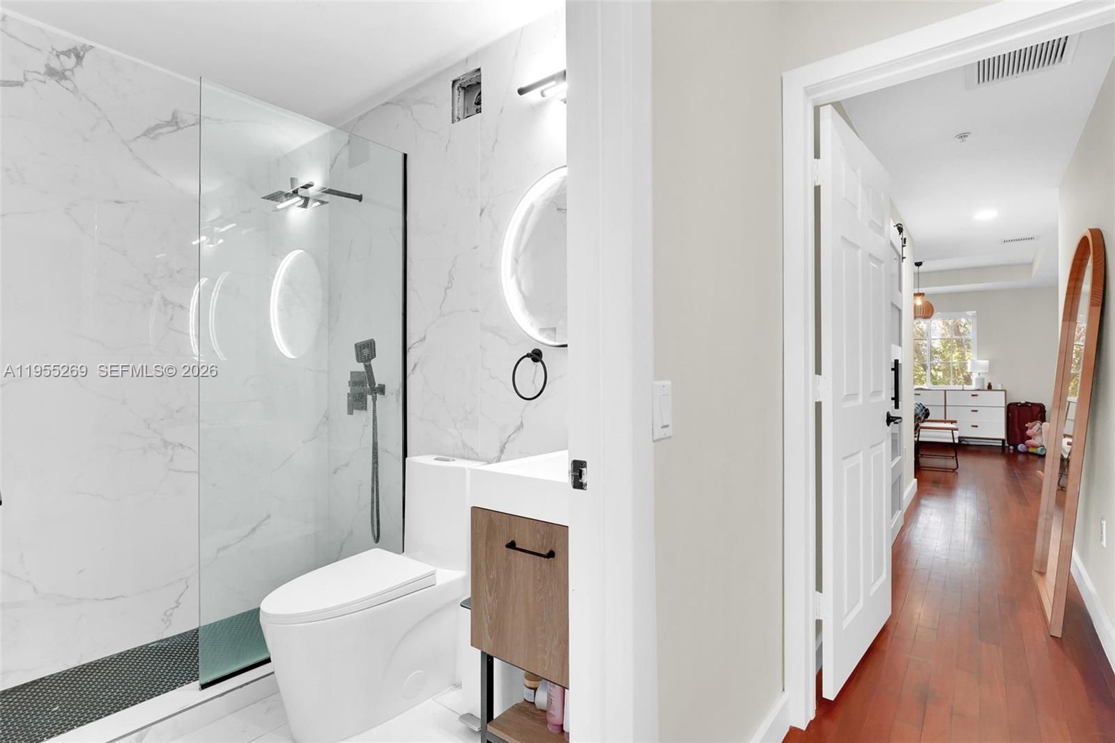 THE PRESERVE CONDO - Residential Lease