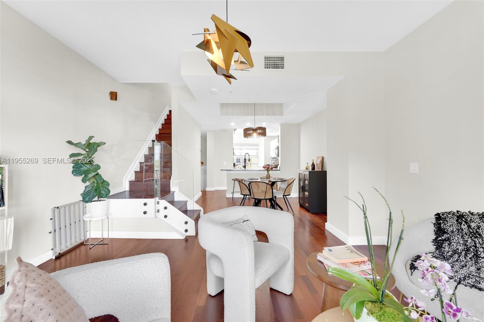 THE PRESERVE CONDO - Residential Lease