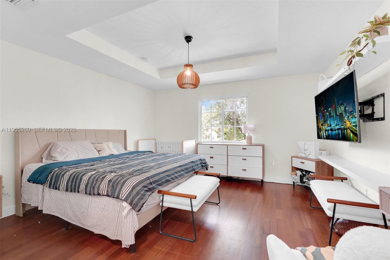 THE PRESERVE CONDO - Residential Lease