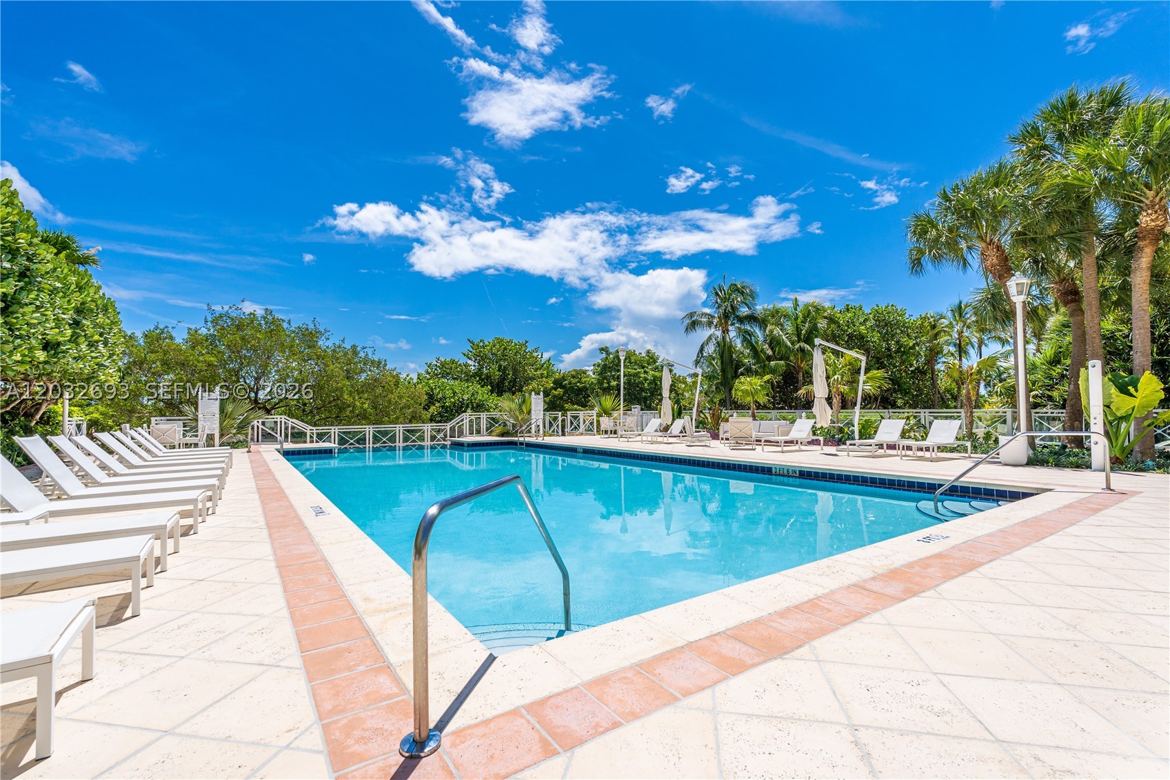 GRAND BAY TOWER CONDO - Residential