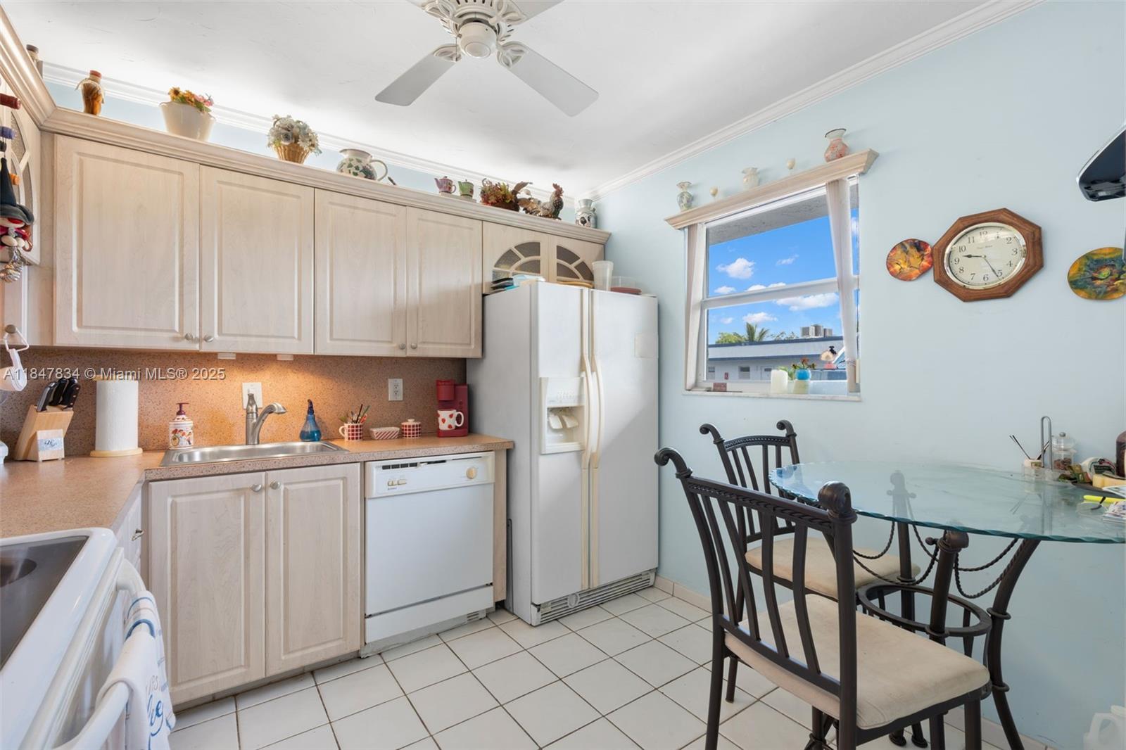 HOLIDAY SPRINGS VILLAGE 2 - Residential
