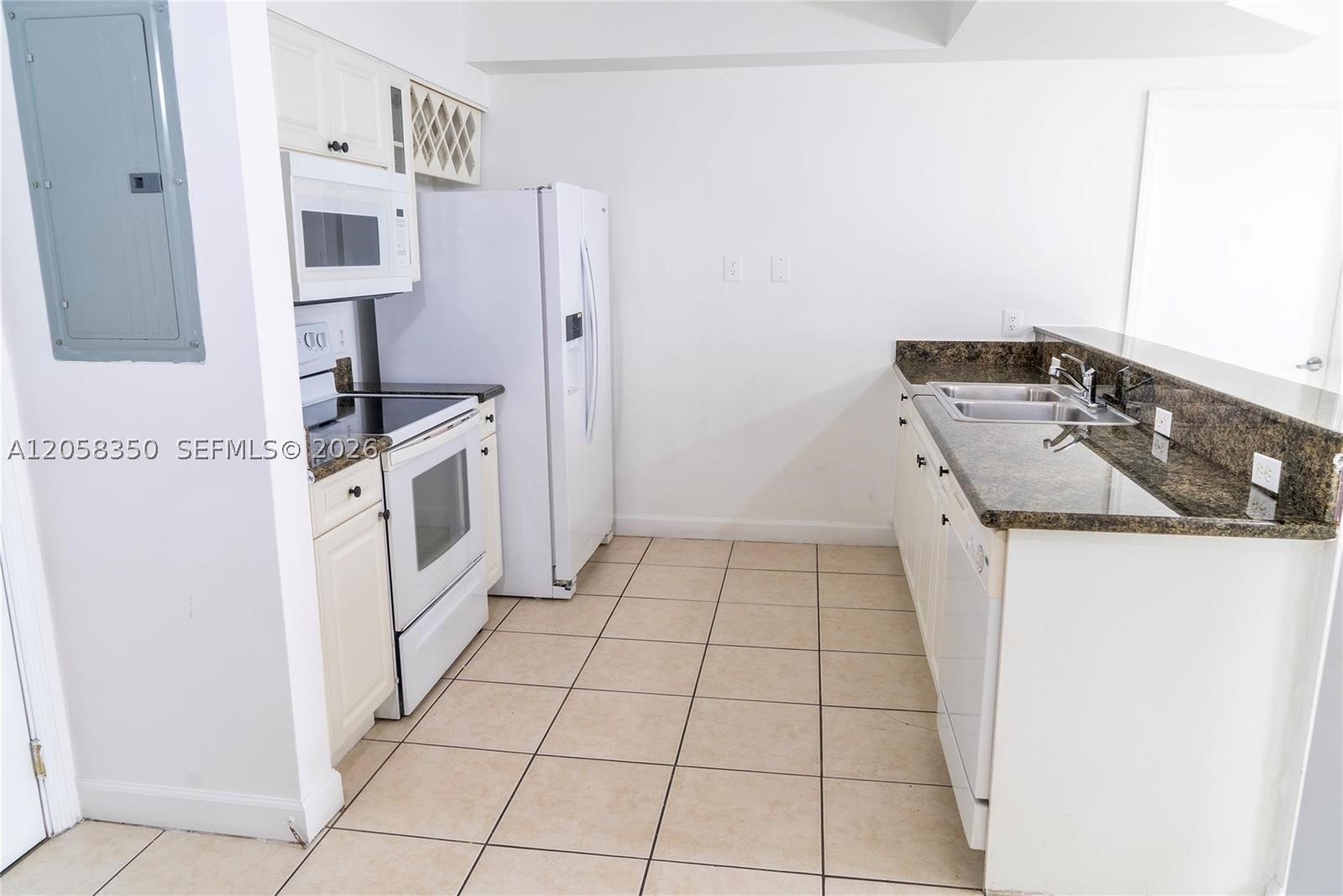 ALTOS DE MIAMI CONDO - Residential