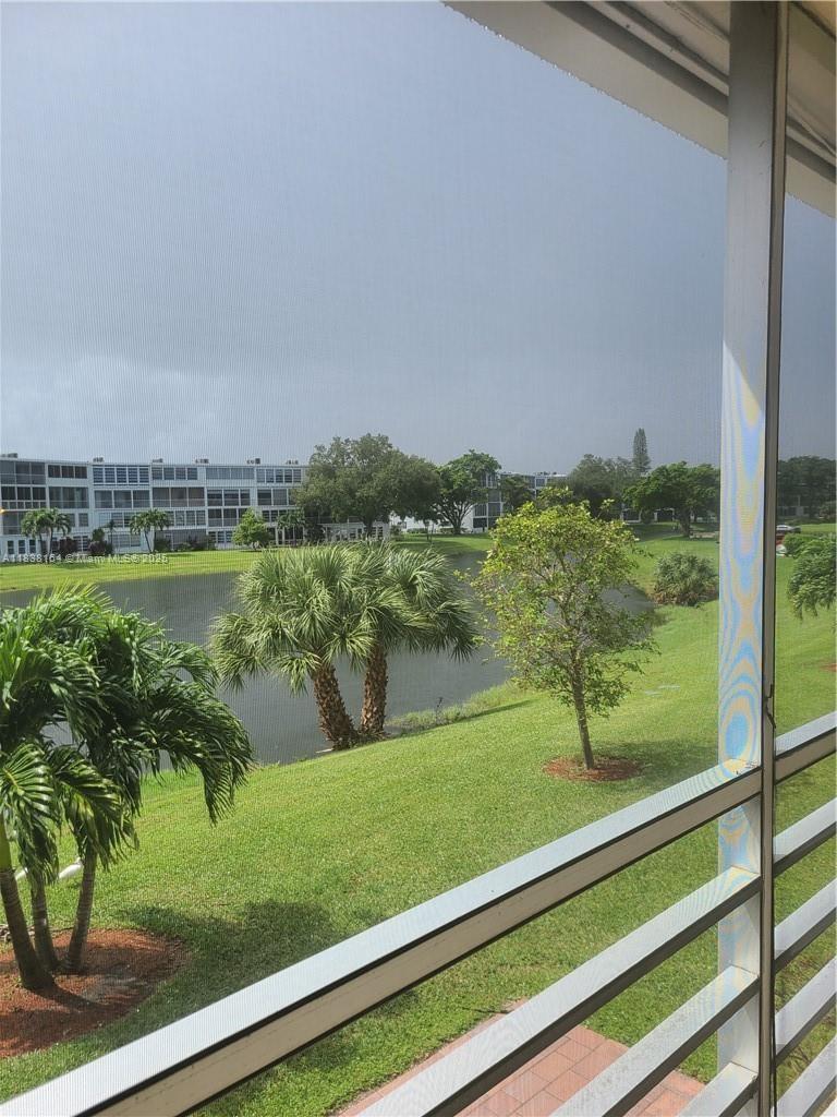 OAKRIDGE G CONDO - Residential