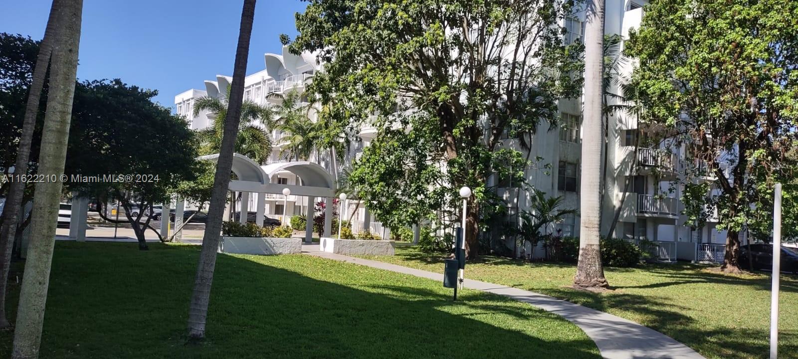 MONTECARLO CONDO - Residential Lease