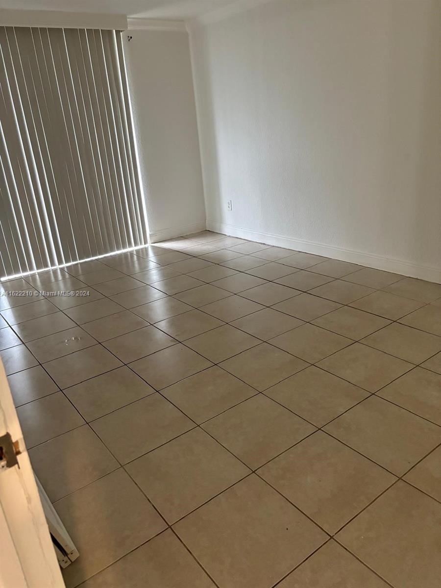 MONTECARLO CONDO - Residential Lease