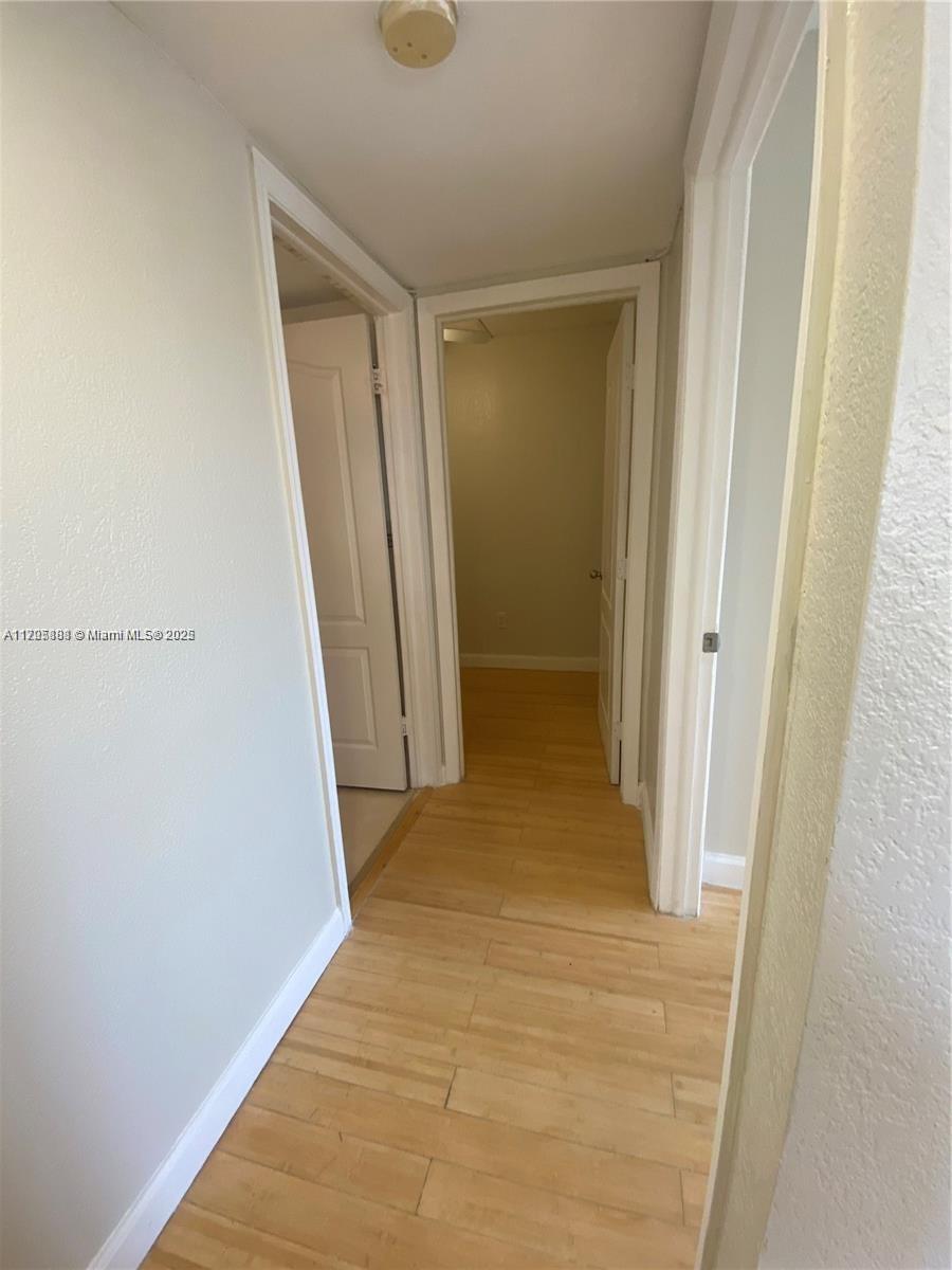 LAKE FOREST PARK CONDO VI - Residential Lease