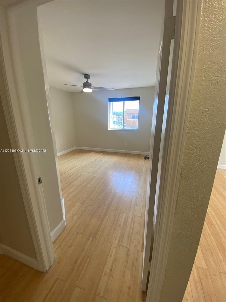 LAKE FOREST PARK CONDO VI - Residential Lease