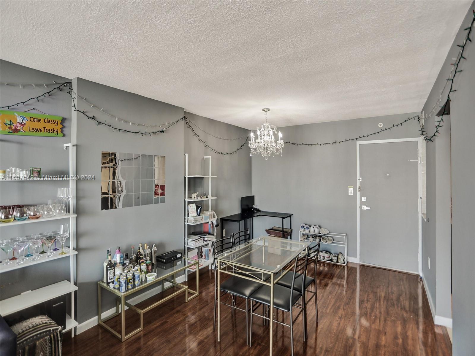 ADMIRALS PORT CONDO WEST - Residential