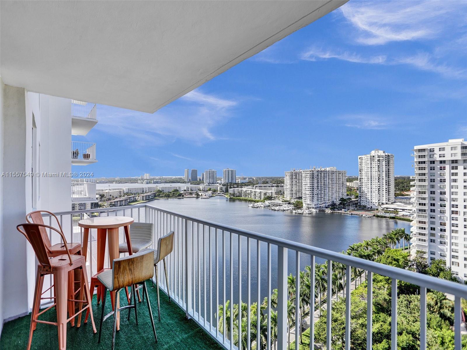 ADMIRALS PORT CONDO WEST - Residential