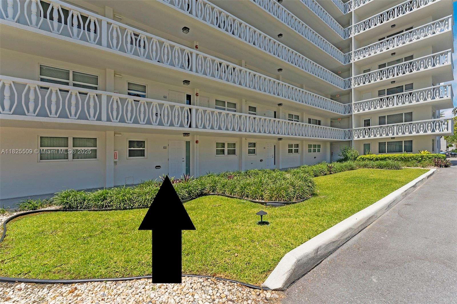 HILLSBORO WINDSOR CONDO - Residential