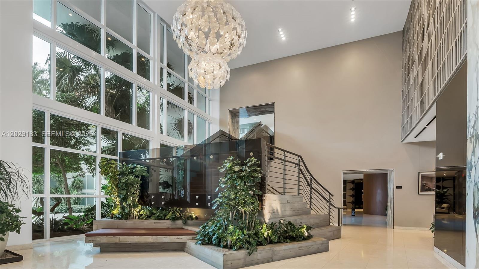 PARAMOUNT BAY CONDO - Residential Lease