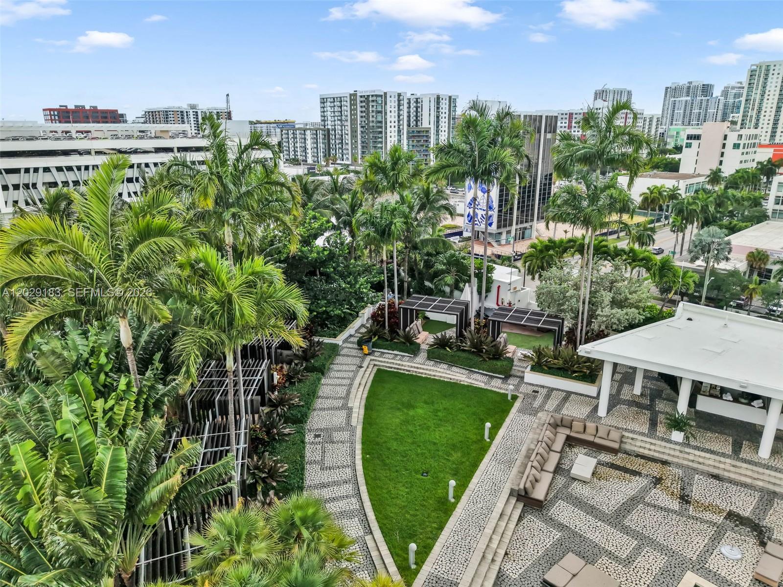 PARAMOUNT BAY CONDO - Residential Lease