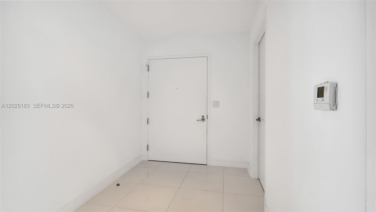 PARAMOUNT BAY CONDO - Residential Lease