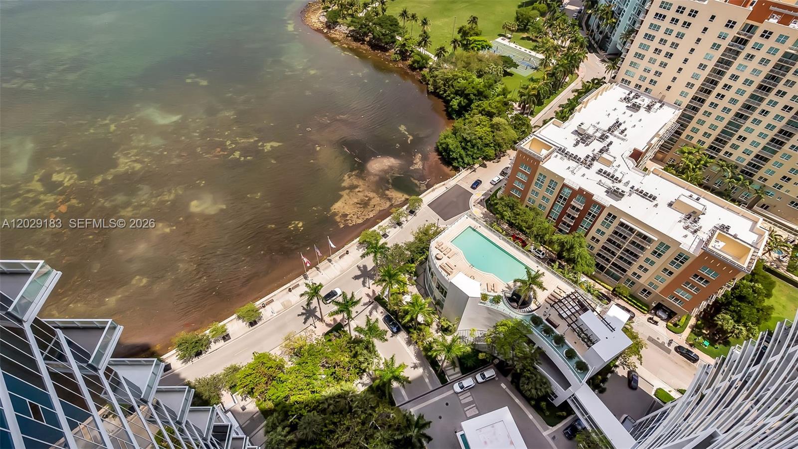 PARAMOUNT BAY CONDO - Residential Lease