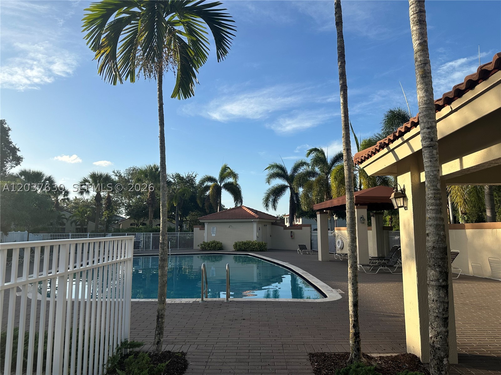 REGENCY - Residential Lease