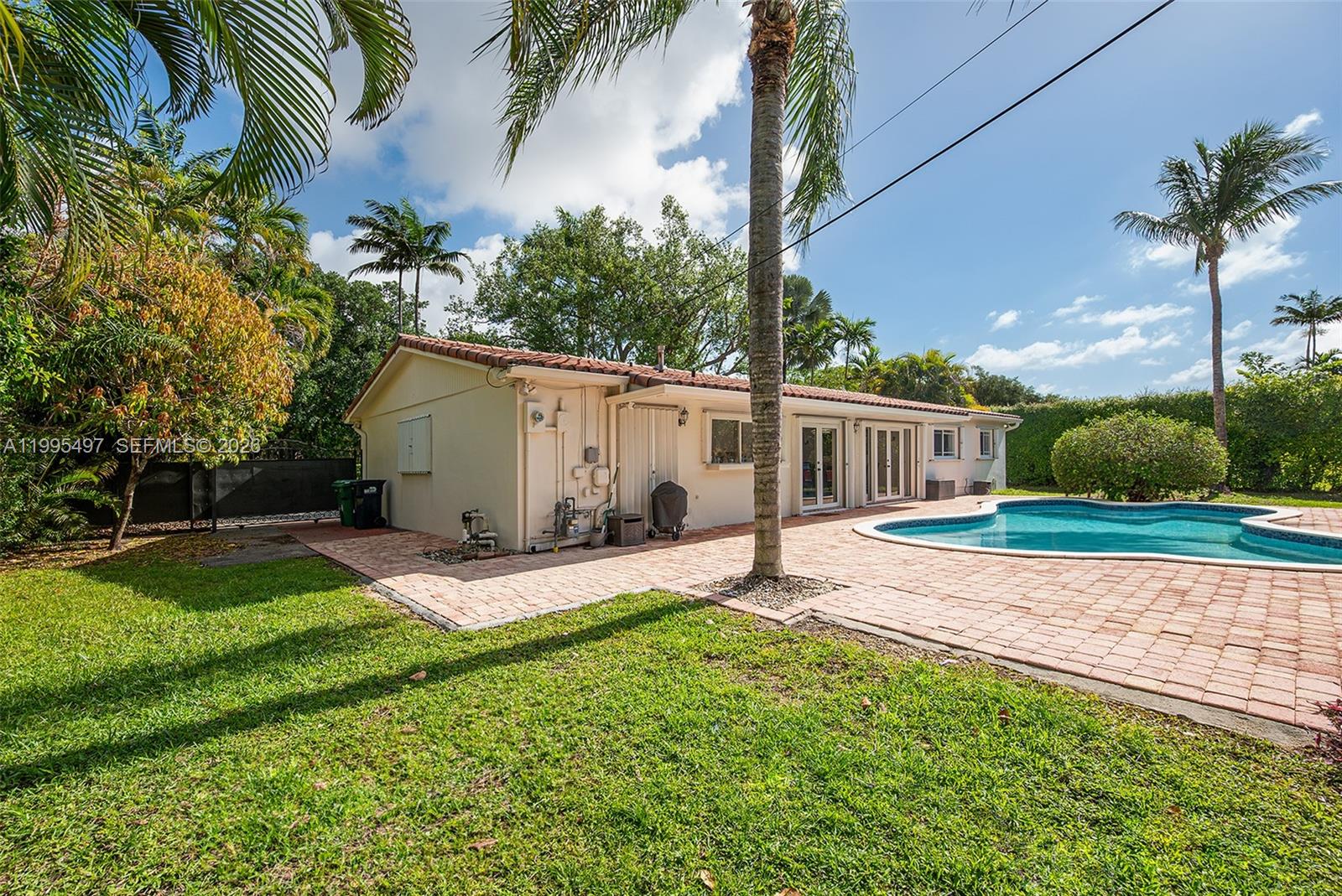 CYPRESS COVE ESTATES SEC - Residential