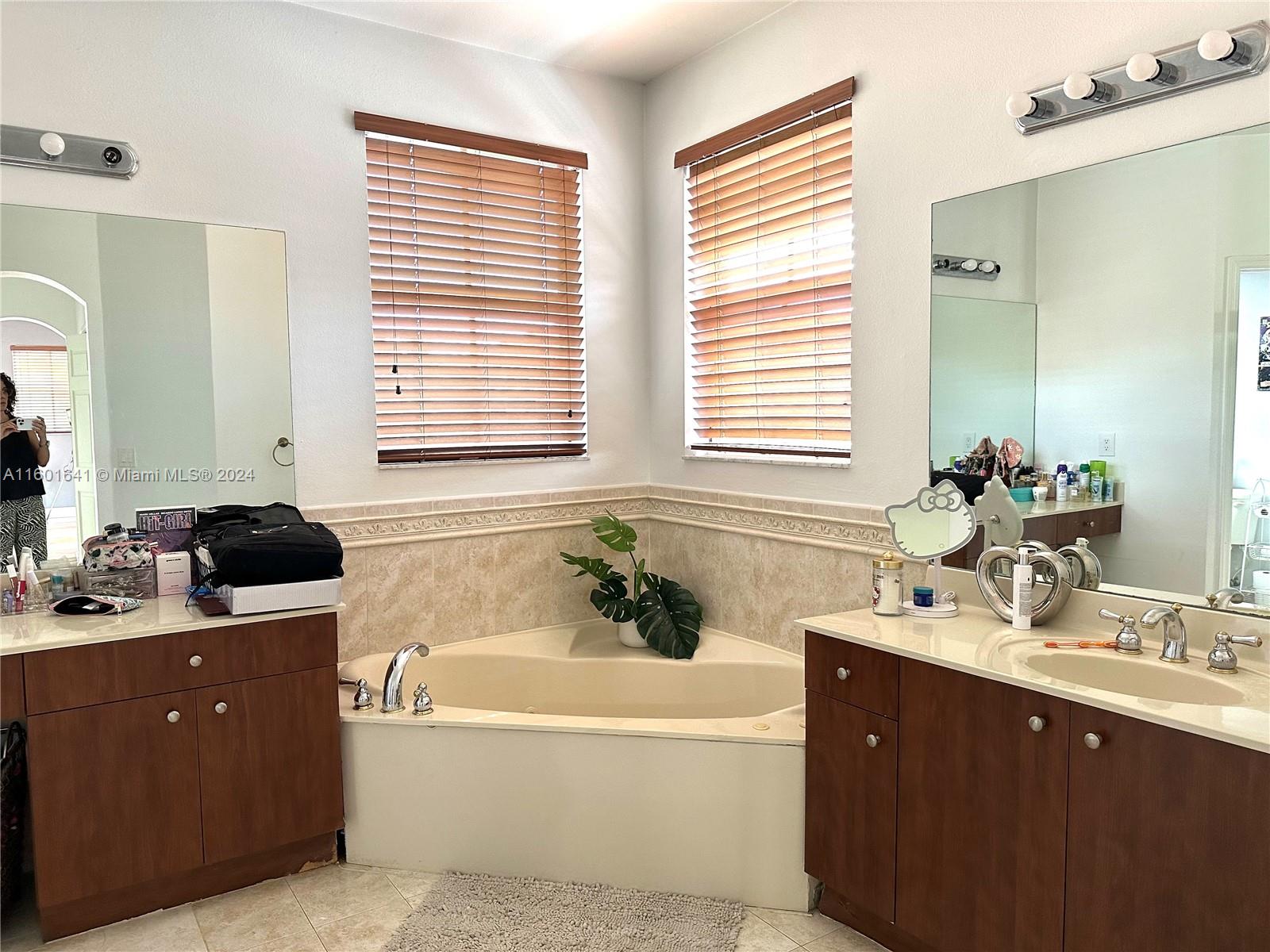 EGRET LAKES ESTATES SEC 7 - Residential
