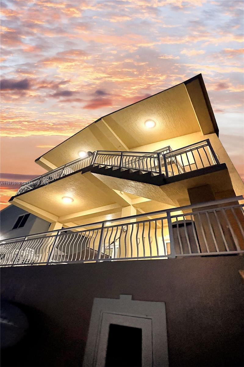 BLUE WATERS TR VILLAGE SE - Residential