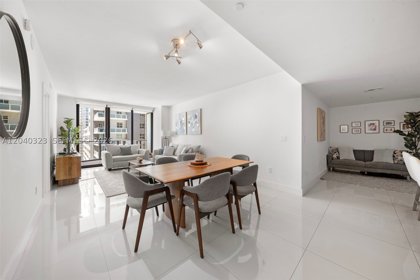 1300 S MIAMI AVENUE CONDO - Residential
