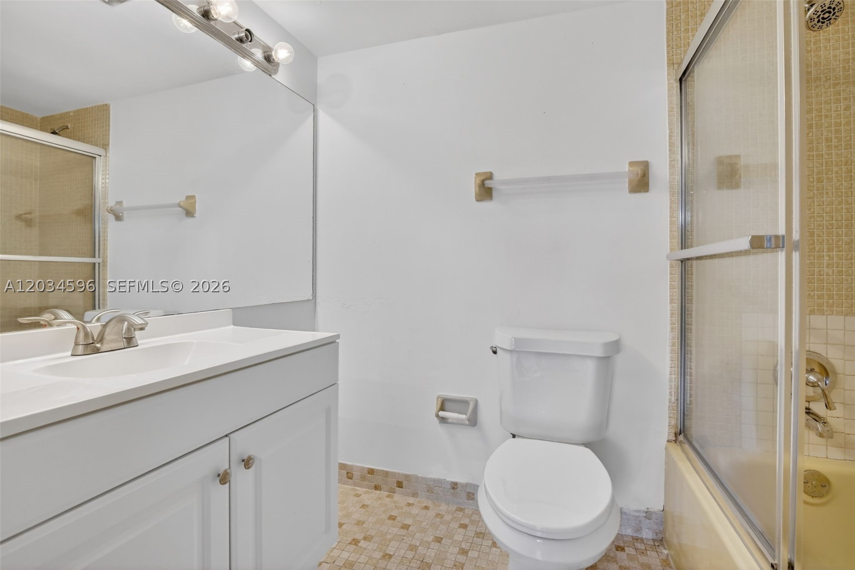 CORONADO AT JACARANDA PHA - Residential