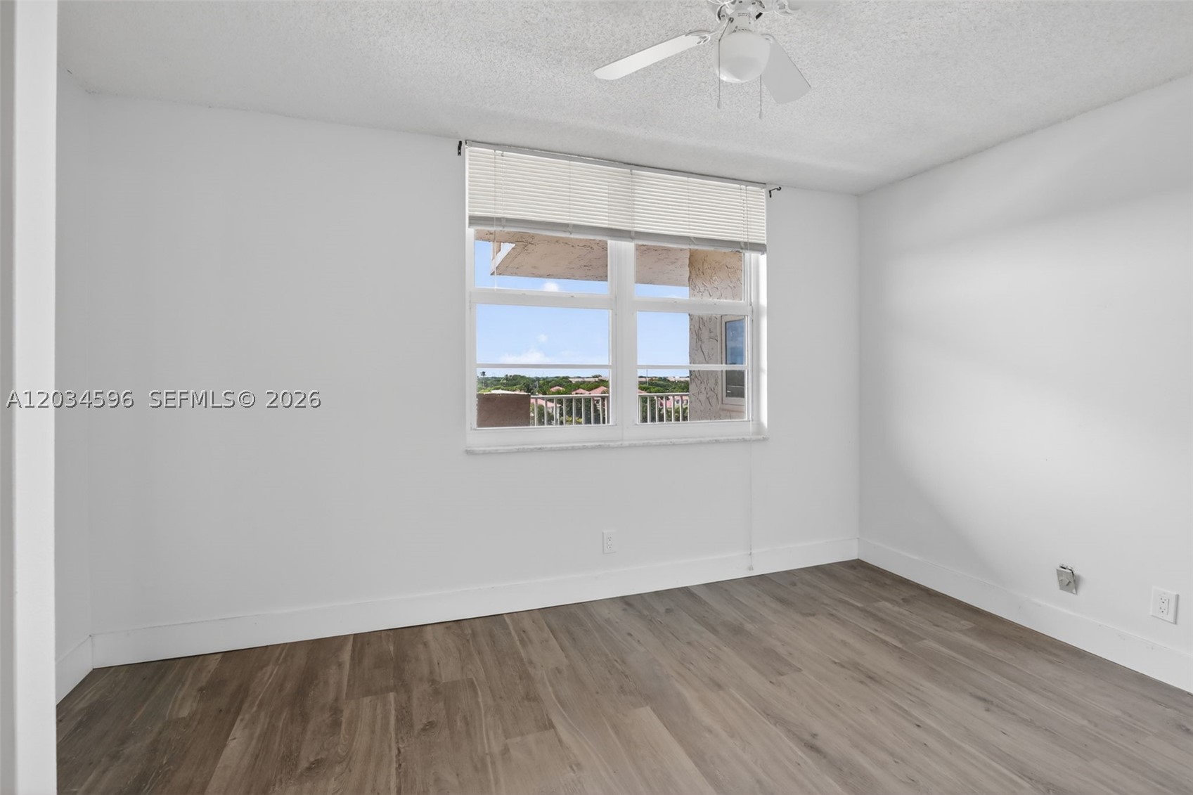 CORONADO AT JACARANDA PHA - Residential
