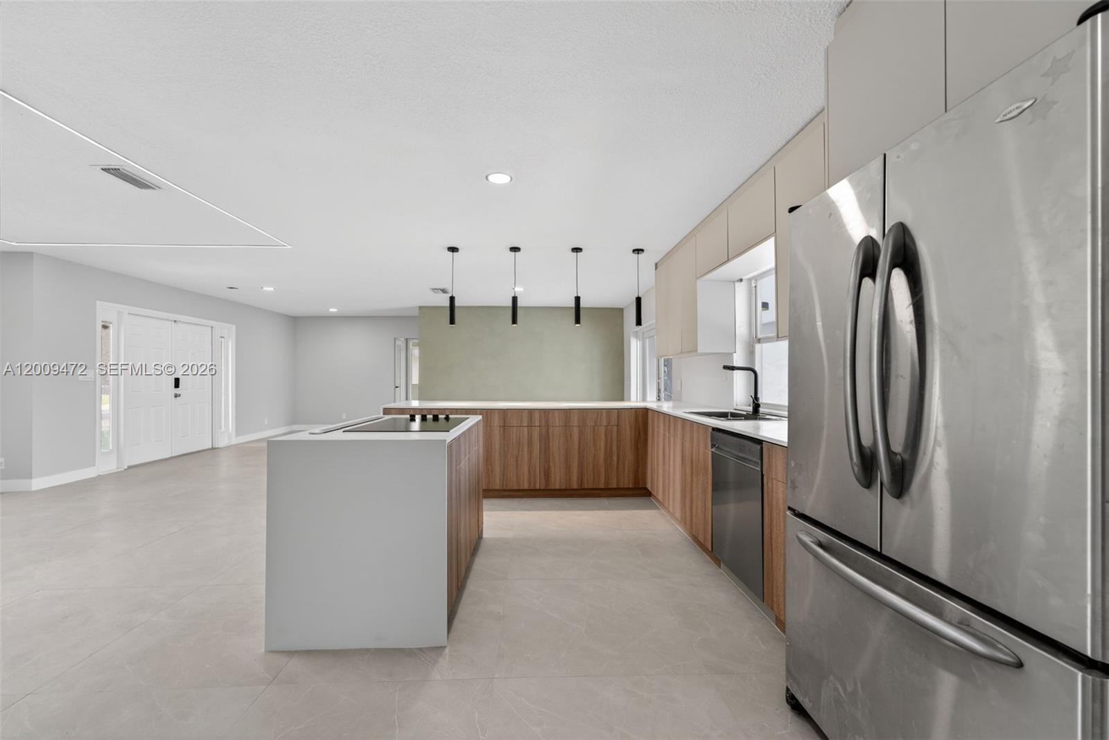 PLANTATION ISLES SEC 3 - Residential