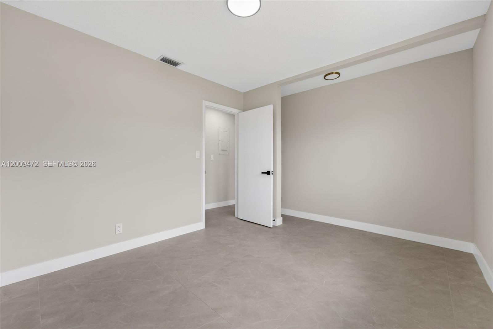 PLANTATION ISLES SEC 3 - Residential
