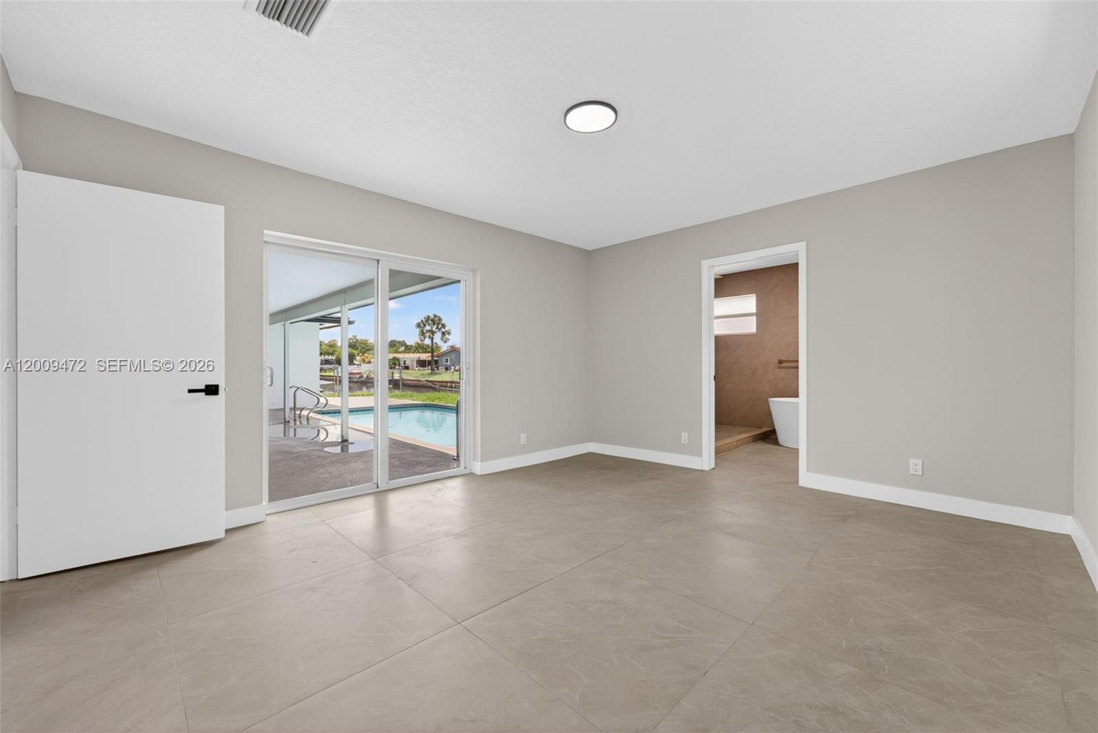 PLANTATION ISLES SEC 3 - Residential