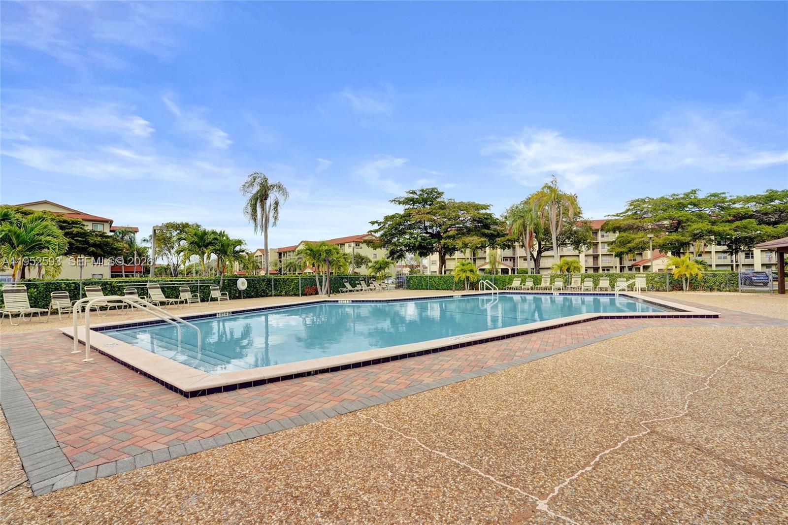 IVANHOE EAST AT CENTURY V - Residential