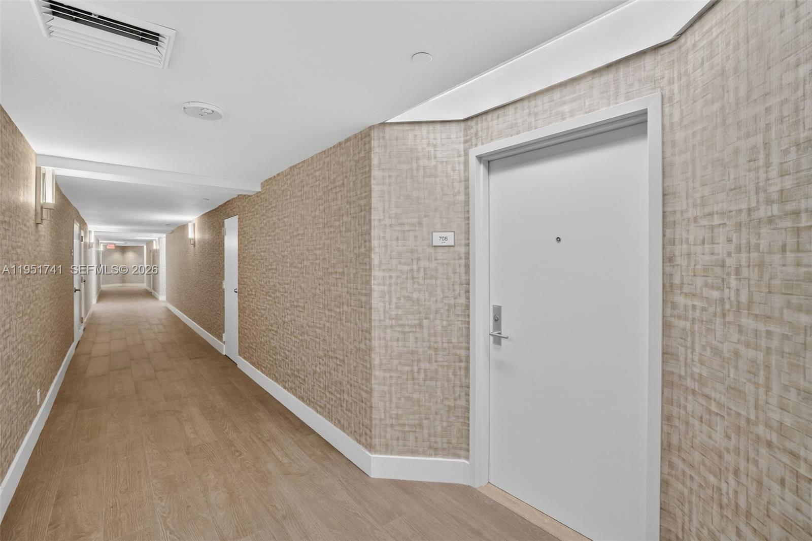 HARBORSIDE AT THE WATERWA - Residential