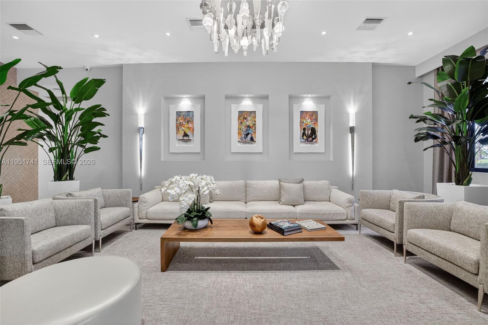 HARBORSIDE AT THE WATERWA - Residential