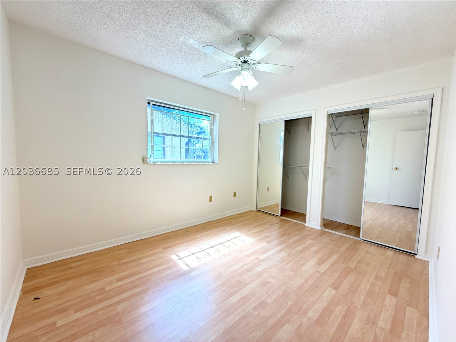 SUNRISE GOLF VILLAGE SEC - Residential Lease