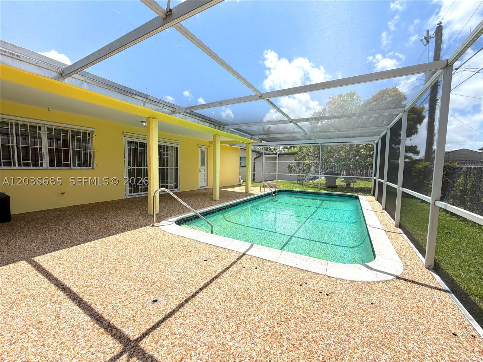 SUNRISE GOLF VILLAGE SEC - Residential Lease